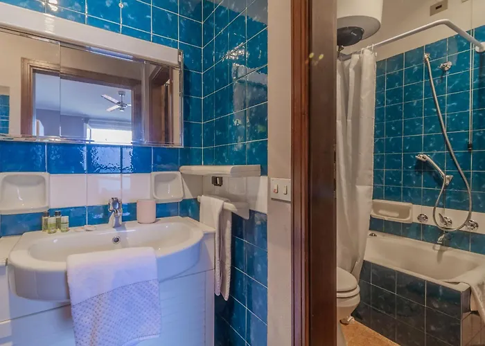 Ca' Maria Peonie By Wonderful Italy Bellagio